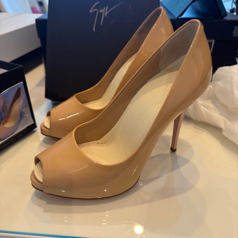Chic Tan Peep-Toe Heels